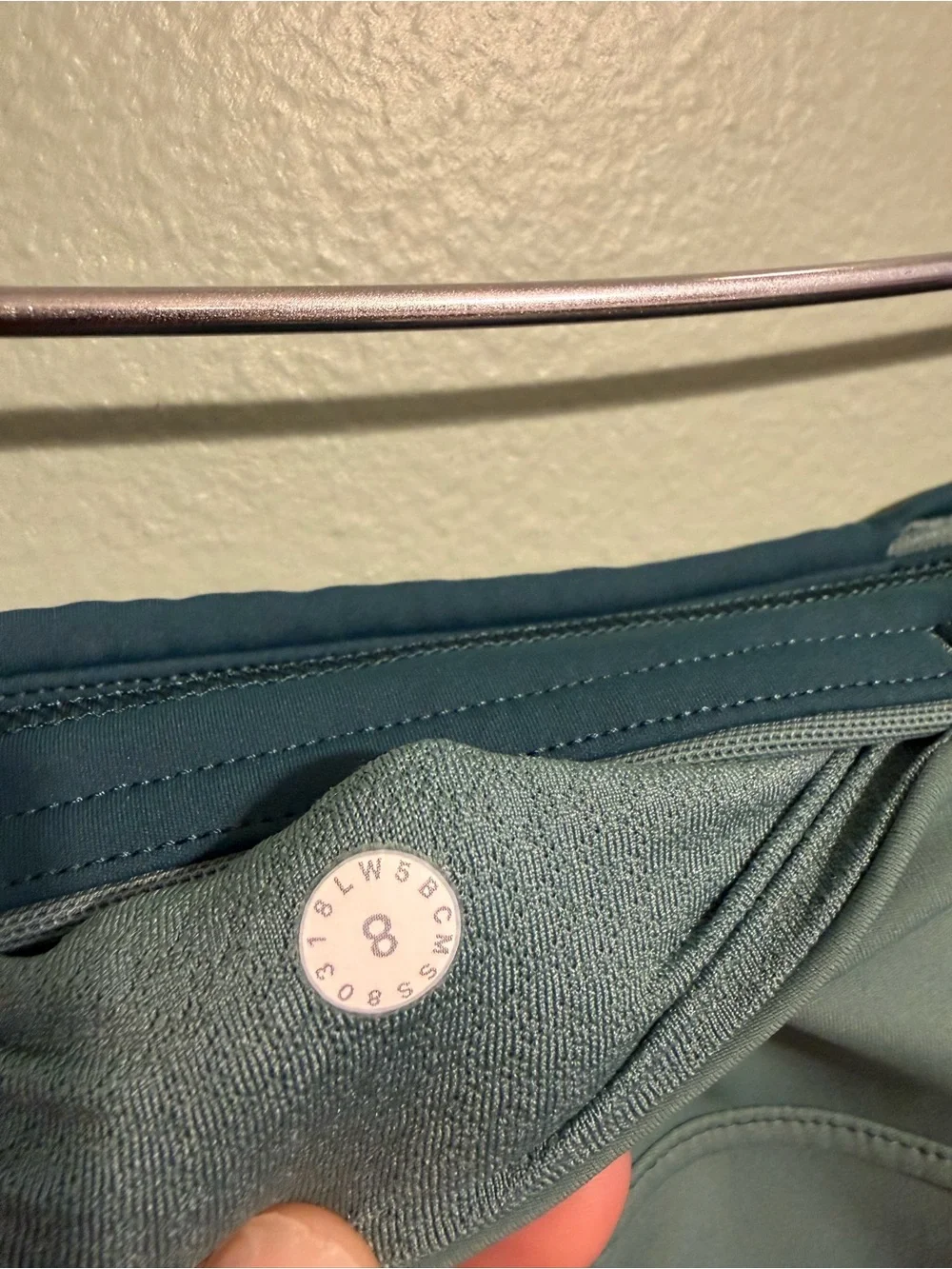 Lululemon Wake & Train Tight 28” Green Jasper/Frosted Pine Size 8